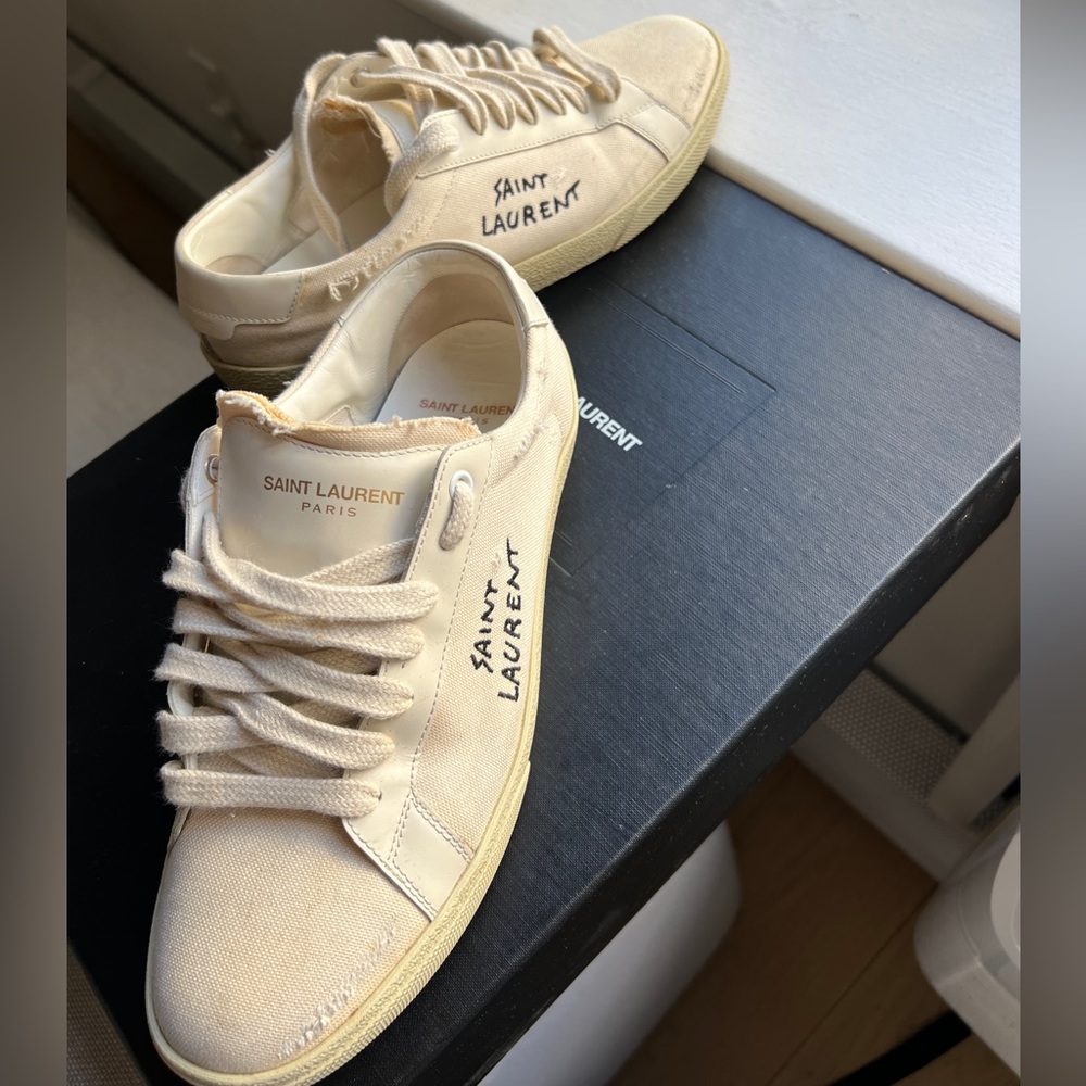Saint Laurent low profile sneakers